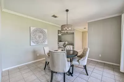 304 Chester Drive, Friendswood, TX 77546 - Photo 32