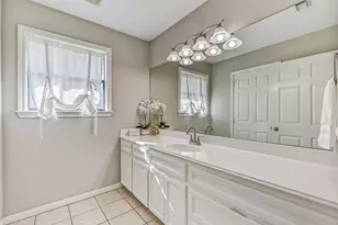 304 Chester Dr, Friendswood, TX 77546 - Photo 36