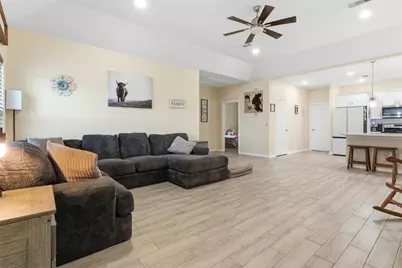 16529 Kingsbury Drive, Conroe, TX 77303 - Photo 6