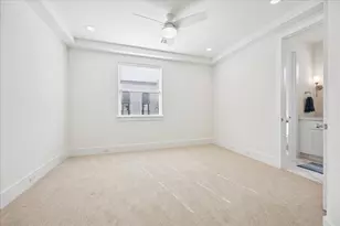 805 Fisher St, Houston, TX 77018 - Photo 20