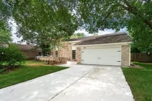 13911 Briar Pl Dr, Houston, TX 77077 - Photo 1