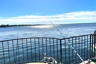 7041 Kingston Cove Ln, Willis, TX 77318 - Photo 2