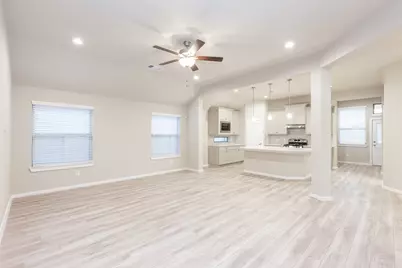4022 Maple Glen Drive, Fulshear, TX 77441 - Photo 4