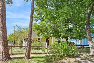 1301 Rutland St, Houston, TX 77008 - Photo 12