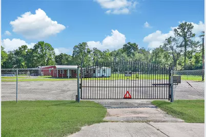 20127 Fm 1485 Road, New Caney, TX 77357 - Photo 6