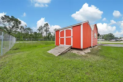20127 Fm 1485 Road, New Caney, TX 77357 - Photo 14