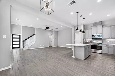 477 Long Leaf Pine Dr, Montgomery, TX 77316 - Photo 2