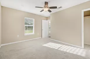 2102 N Galveston Ave, Pearland, TX 77581 - Photo 14