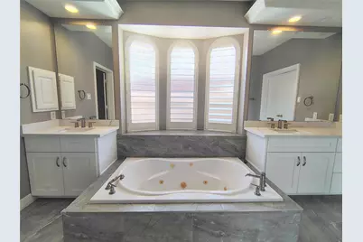 5515 Dawnington Place, Sugar Land, TX 77479 - Photo 20