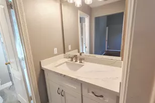 5515 Dawnington Pl, Sugar Land, TX 77479 - Photo 32