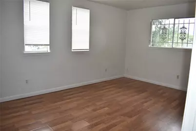 6718 Rowell Court, Houston, TX 77489 - Photo 6