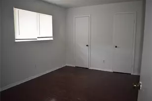 6718 Rowell Ct, Houston, TX 77489 - Photo 2