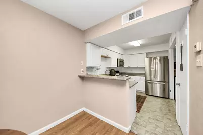 10555 Turtlewood Court #1510, Houston, TX 77072 - Photo 8