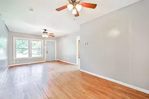 1007 Plum St, La Marque, TX 77568 - Photo 4