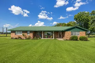 9264 Fm 1728, Boling, TX 77420 - Photo 2