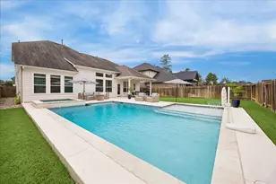32111 Aspen Grove Ct, Spring, TX 77386 - Photo 2