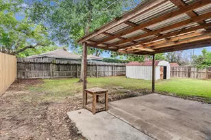 5115 Toho Dr, Houston, TX 77032 - Photo 22