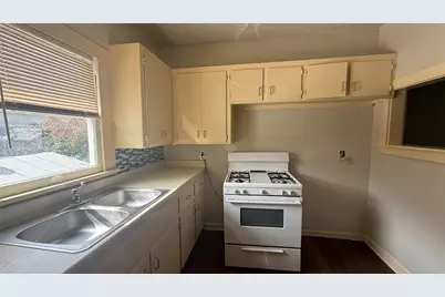 2010 Taft Street #04, Houston, TX 77006 - Photo 4