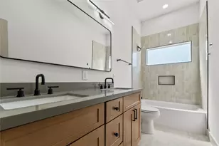 4214 Clover St, Houston, TX 77051 - Photo 20