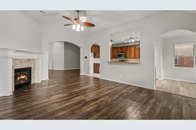 8410 Piping Rock, Baytown, TX 77523 - Photo 6