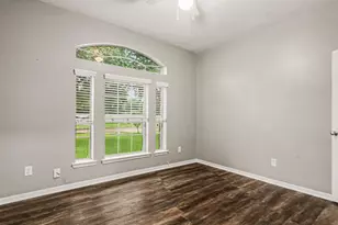 8410 Piping Rock, Baytown, TX 77523 - Photo 12