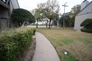 8197 Sands Point Dr, Houston, TX 77036 - Photo 14