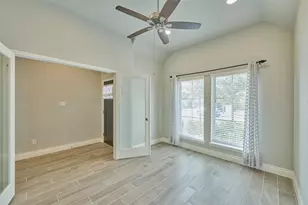 246 N Carson Cub, Montgomery, TX 77316 - Photo 8
