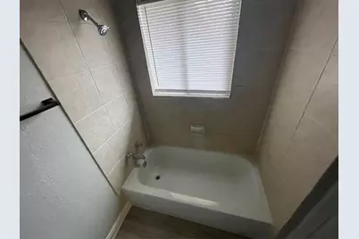 5229 Rue Street, Houston, TX 77033 - Photo 16