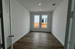 4315 Eagle Pass Dr, Rosenberg, TX 77469 - Photo 2