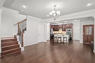 826 W 26th St, Houston, TX 77008 - Photo 8