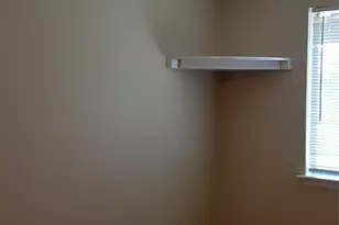 8527 Ashlawn Dr, Houston, TX 77083 - Photo 10