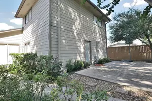 8003 Oakwood Forest Dr, Houston, TX 77040 - Photo 8