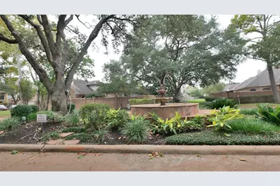 8003 Oakwood Forest Drive, Houston, TX 77040 - Photo 4