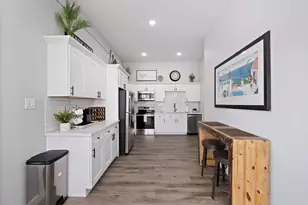 1101 Moody Ave, Galveston, TX 77550 - Photo 8