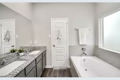 2473 Carp Drive, Conroe, TX 77384 - Photo 20