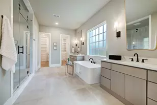1609 Bayram Dr, Houston, TX 77055 - Photo 10