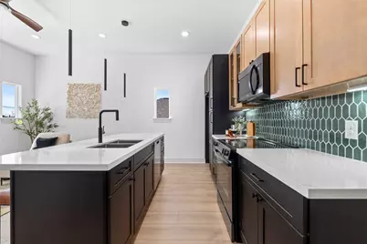 9819 Turnbow #CD, Houston, TX 77029 - Photo 8
