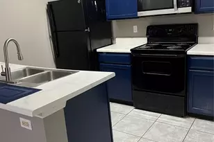 3900 Woodchase Dr, Houston, TX 77042 - Photo 4