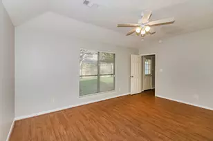 18714 Timber Spring Dr, Humble, TX 77346 - Photo 10