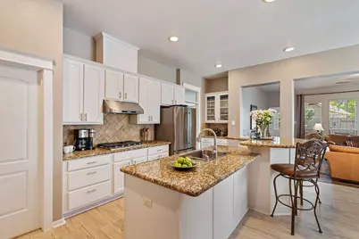 1602 Haylie Hollow Court, Spring, TX 77386 - Photo 8