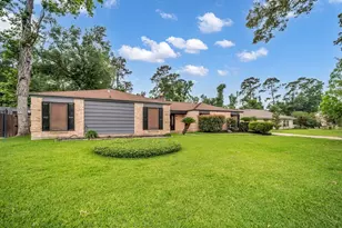 18815 Whitewood Dr, Spring, TX 77373 - Photo 2