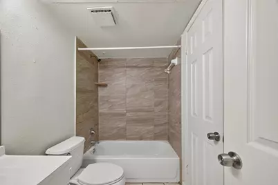 10555 Turtlewood Court #3012, Houston, TX 77072 - Photo 16