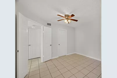 10555 Turtlewood Court #3012, Houston, TX 77072 - Photo 14