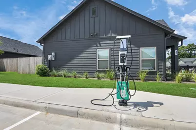 7711 Longmire Road #200, Conroe, TX 77304 - Photo 46