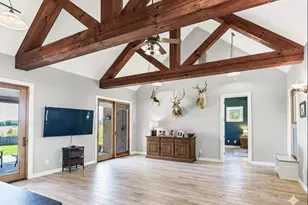 100 Pecan Grove Rd, Sealy, TX 77474 - Photo 8