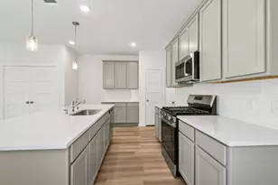 1718 W Stroker Rd, Crosby, TX 77532 - Photo 14