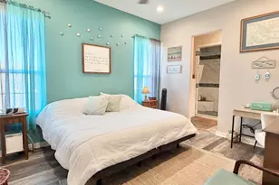 1051 Honeysuckle, Crystal Beach, TX 77650 - Photo 8