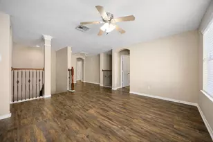 6315 Linfield Bluff Ln, Katy, TX 77494 - Photo 24