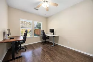 6315 Linfield Bluff Ln, Katy, TX 77494 - Photo 18