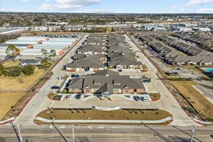 540 Hobbs Rd, League City, TX 77573 - Photo 20